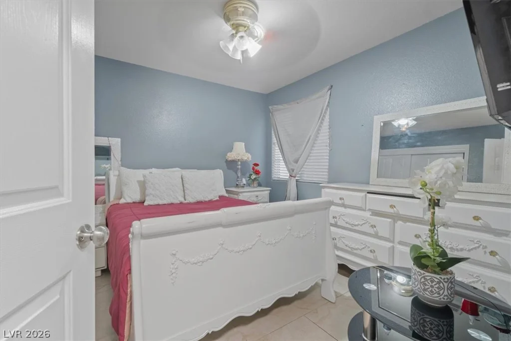 3440 Winterhaven, Las Vegas, NV 89108
