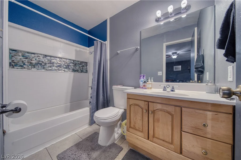 2040 Laguna, Pahrump, NV 89048