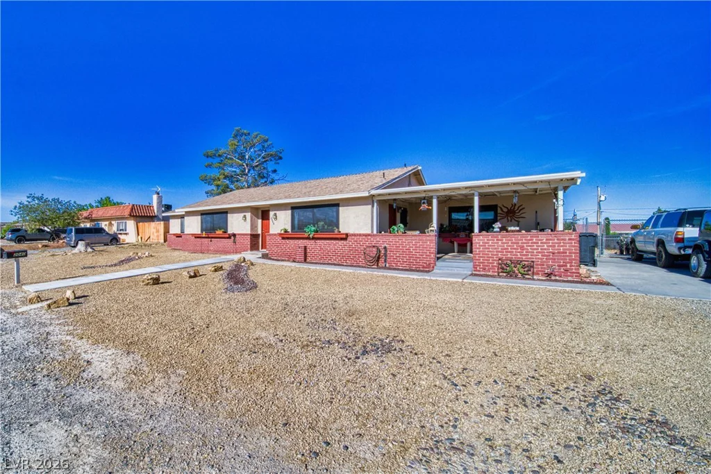 2040 Laguna, Pahrump, NV 89048