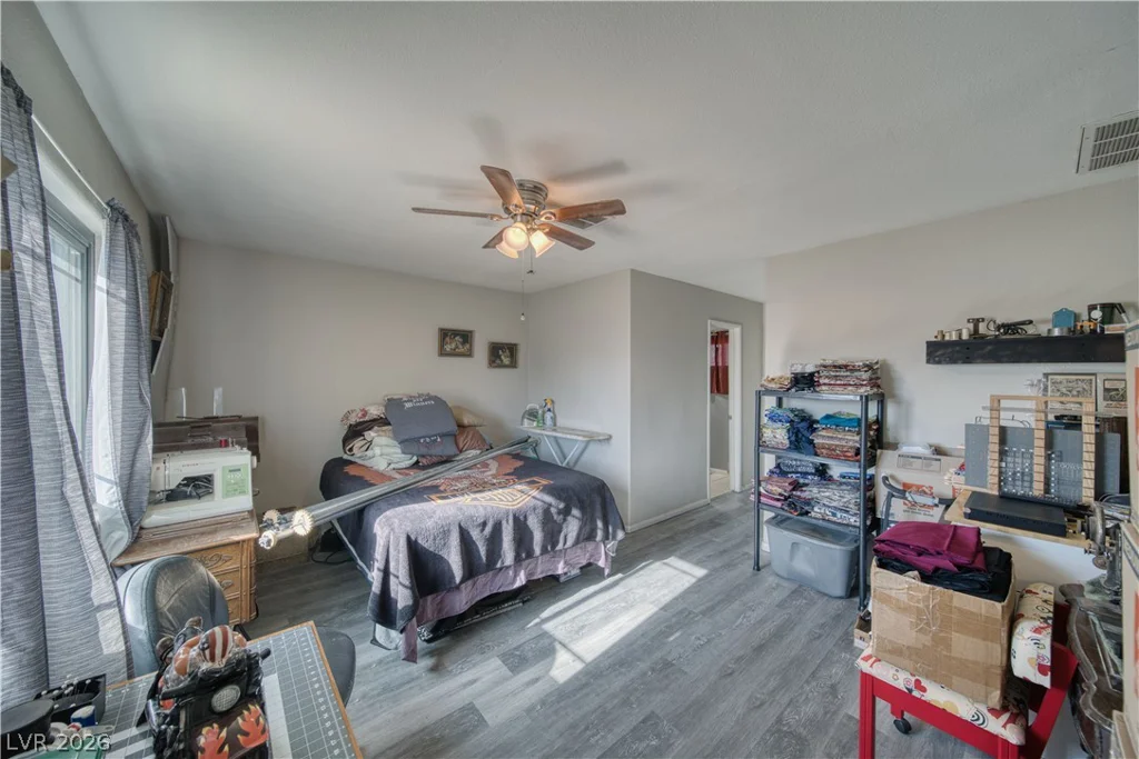 2040 Laguna, Pahrump, NV 89048