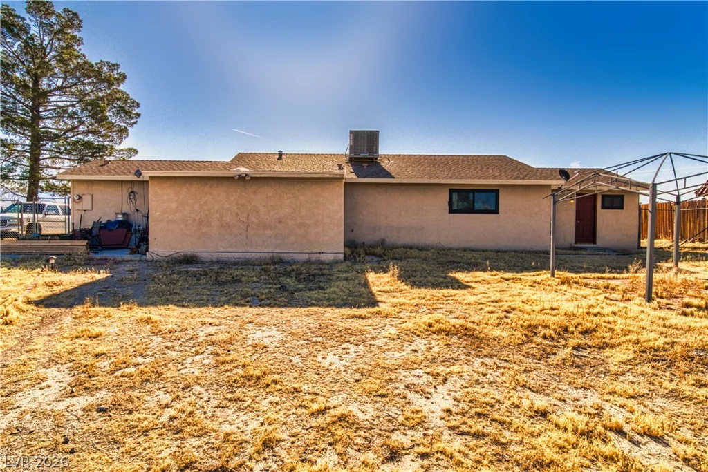 2040 Laguna, Pahrump, NV 89048
