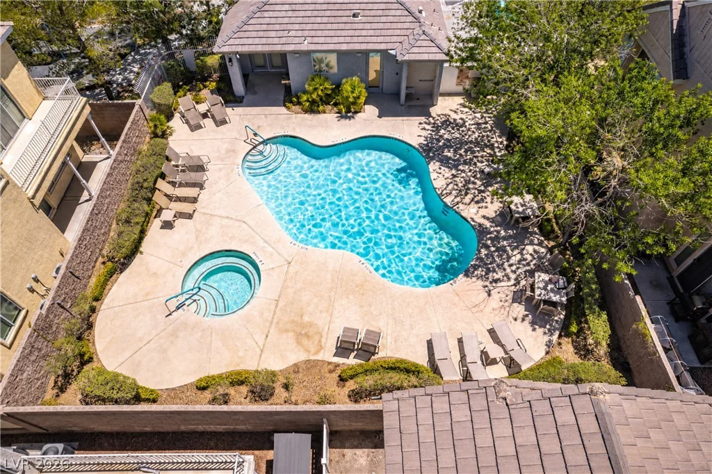 984 Playful Glow, Henderson, NV 89052