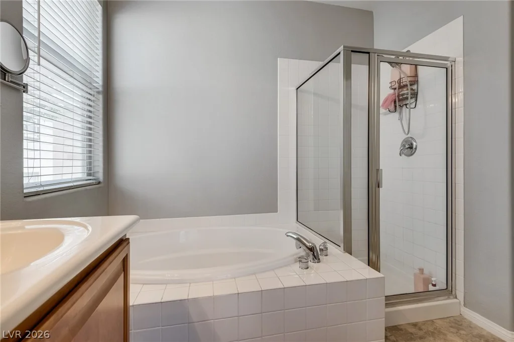 984 Playful Glow, Henderson, NV 89052