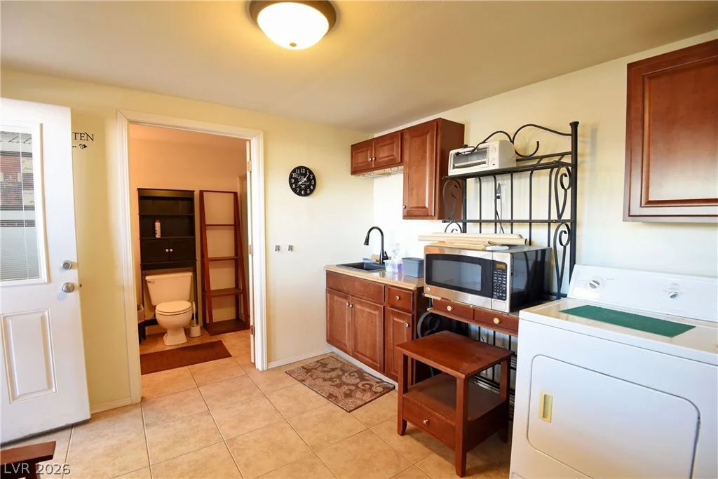 1160 Mitchell, Pahrump, NV 89060