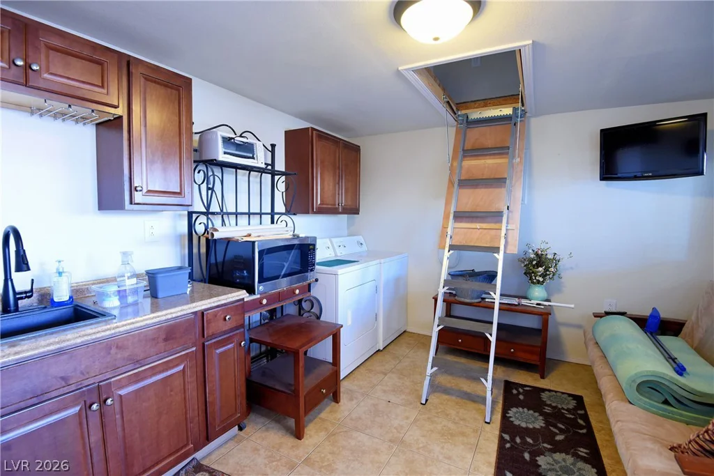 1160 Mitchell, Pahrump, NV 89060