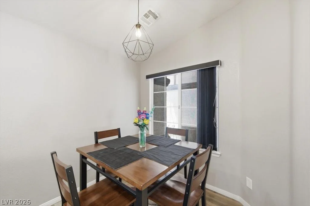 1600 Los Alamos, North Las Vegas, NV 89031