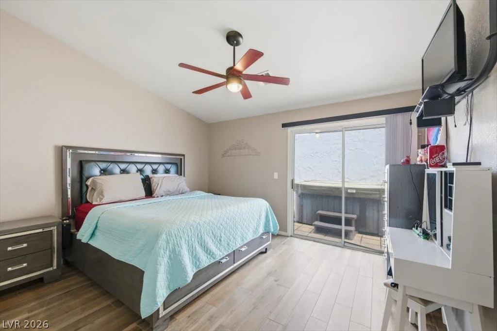 1600 Los Alamos, North Las Vegas, NV 89031