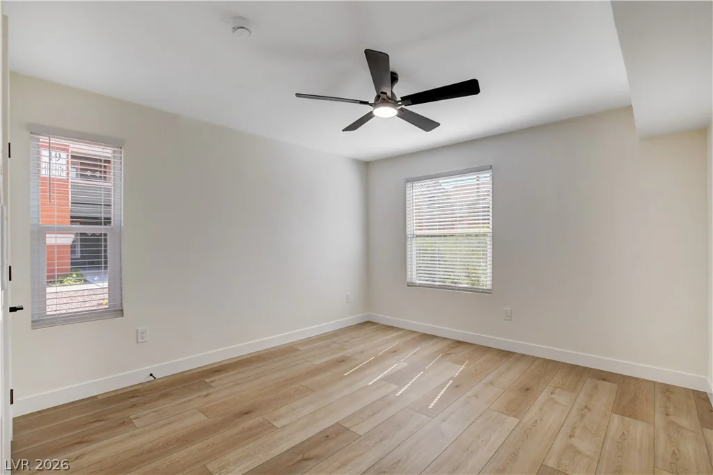 8101 Flamingo, Las Vegas, NV 89147