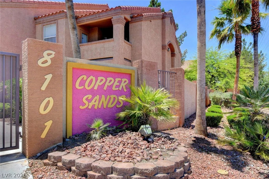 8101 Flamingo, Las Vegas, NV 89147