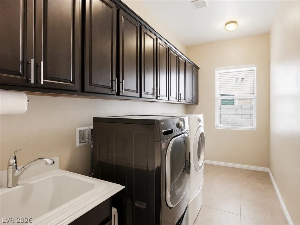 7260 Abundant Harvest, Las Vegas, NV 89131