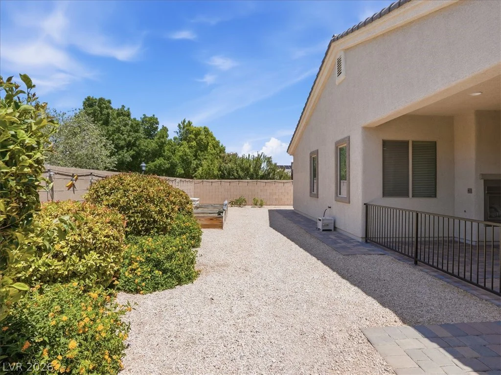 7260 Abundant Harvest, Las Vegas, NV 89131