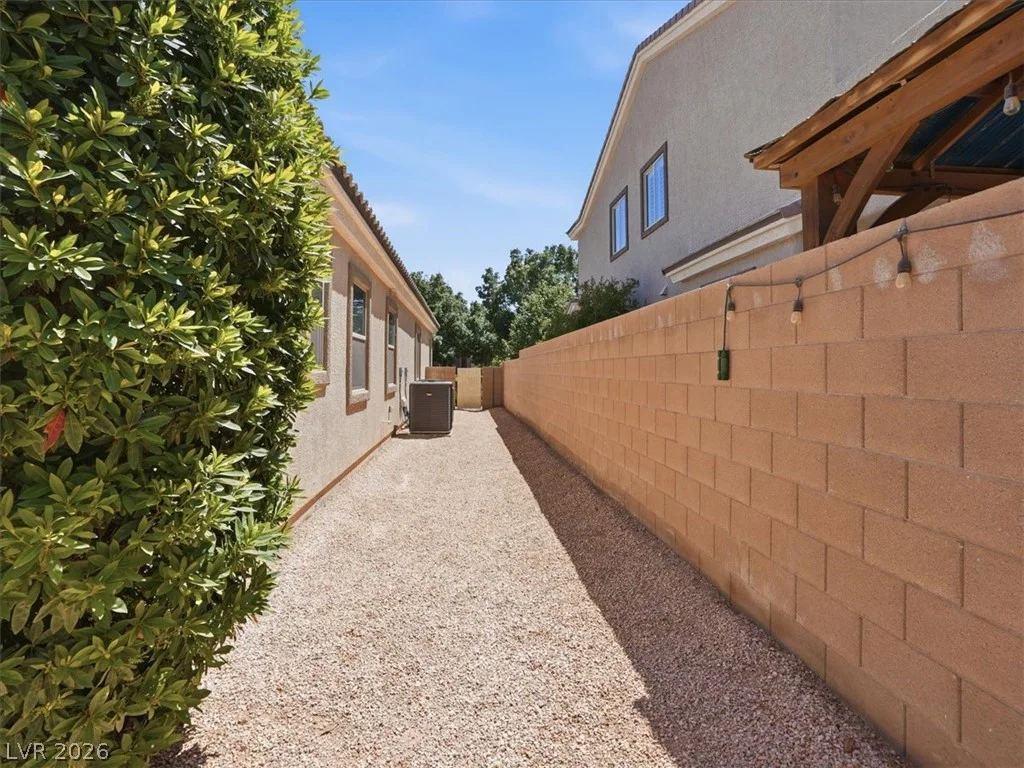 7260 Abundant Harvest, Las Vegas, NV 89131