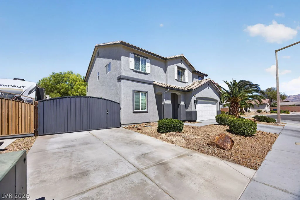 8733 Apiary Wind, Las Vegas, NV 89131