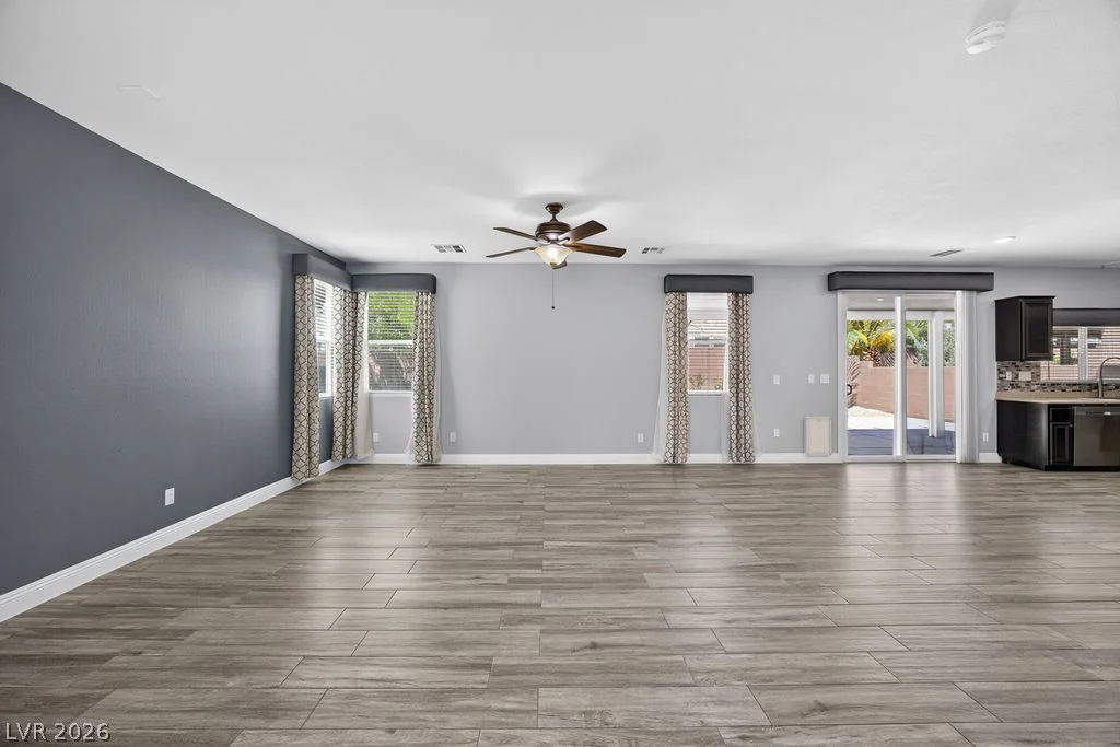 8733 Apiary Wind, Las Vegas, NV 89131