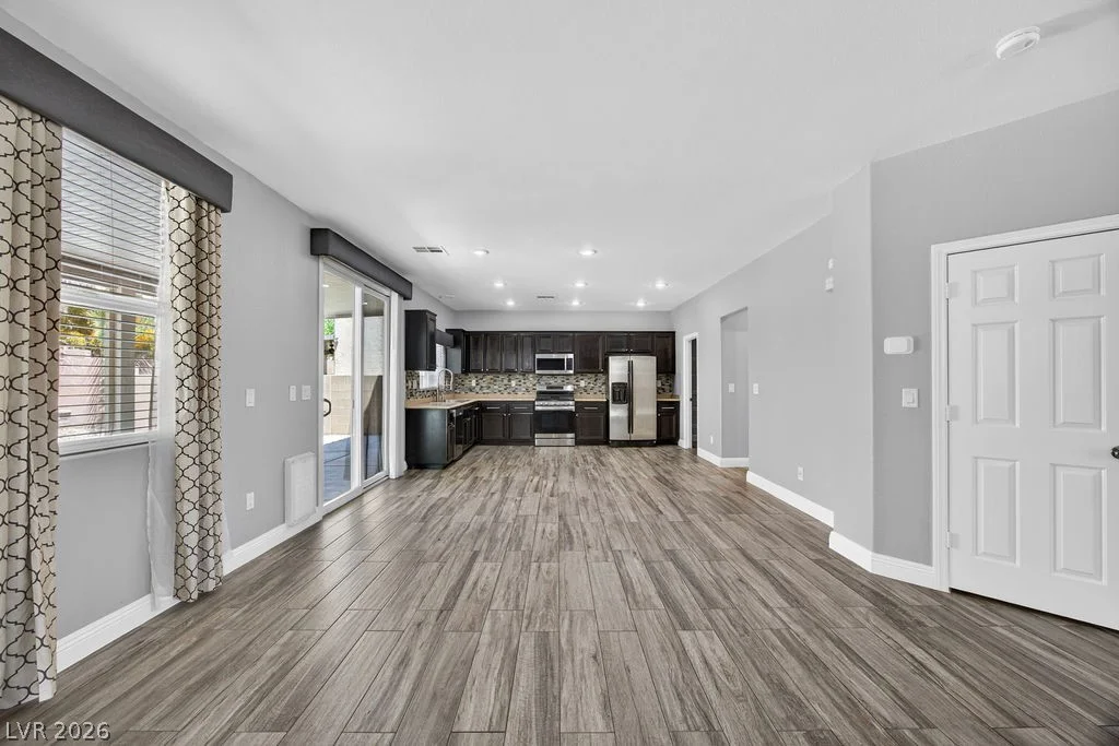 8733 Apiary Wind, Las Vegas, NV 89131