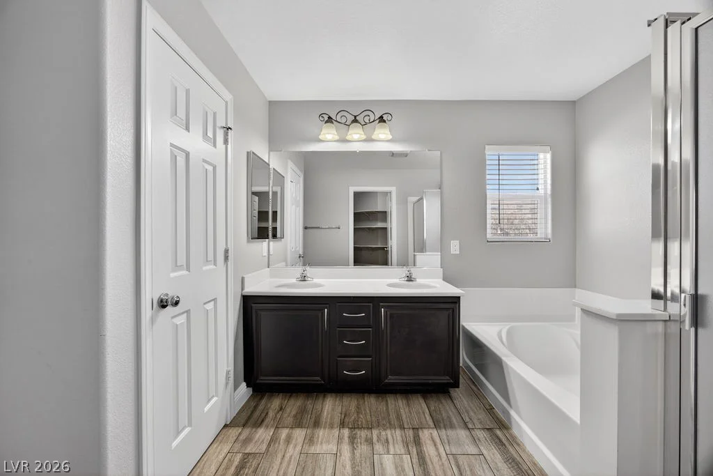 8733 Apiary Wind, Las Vegas, NV 89131