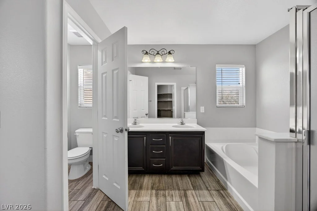 8733 Apiary Wind, Las Vegas, NV 89131