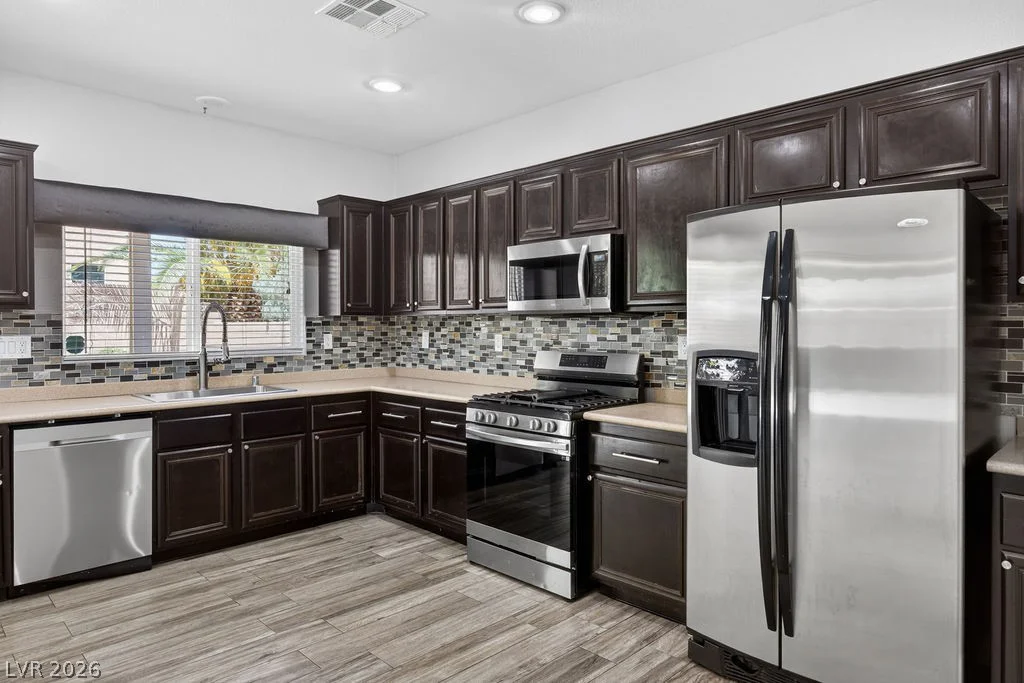 8733 Apiary Wind, Las Vegas, NV 89131
