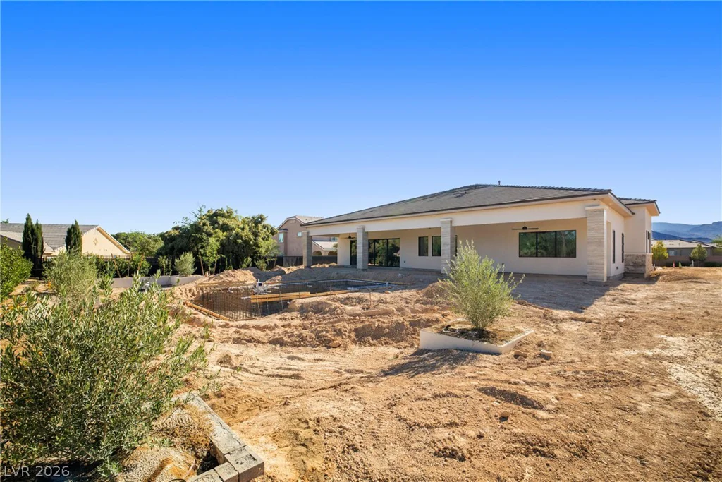 4360 Conough, Las Vegas, NV 89129