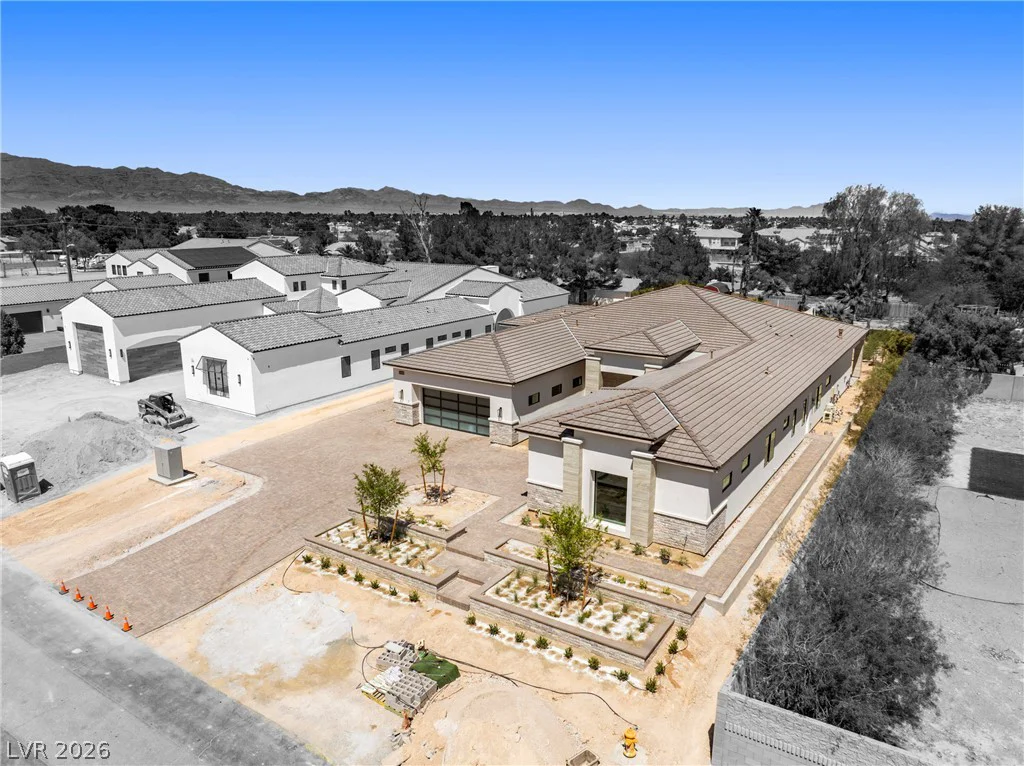 4360 Conough, Las Vegas, NV 89129