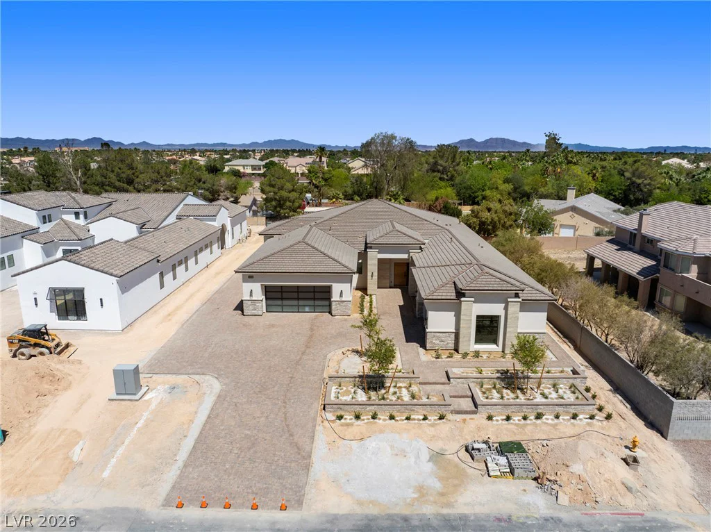 4360 Conough, Las Vegas, NV 89129