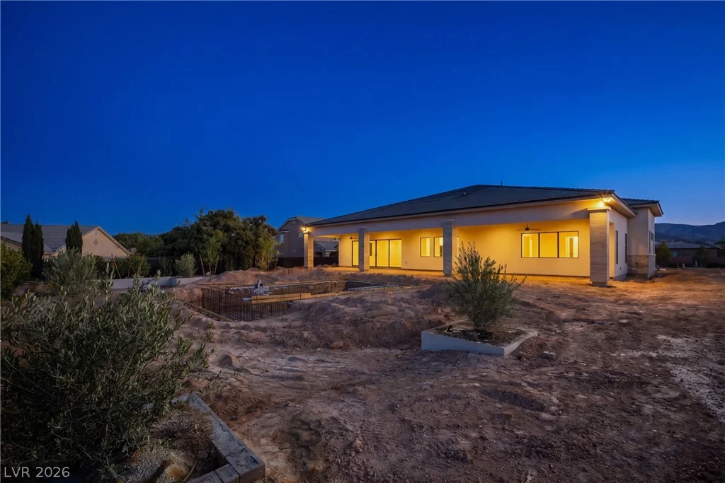 4360 Conough, Las Vegas, NV 89129