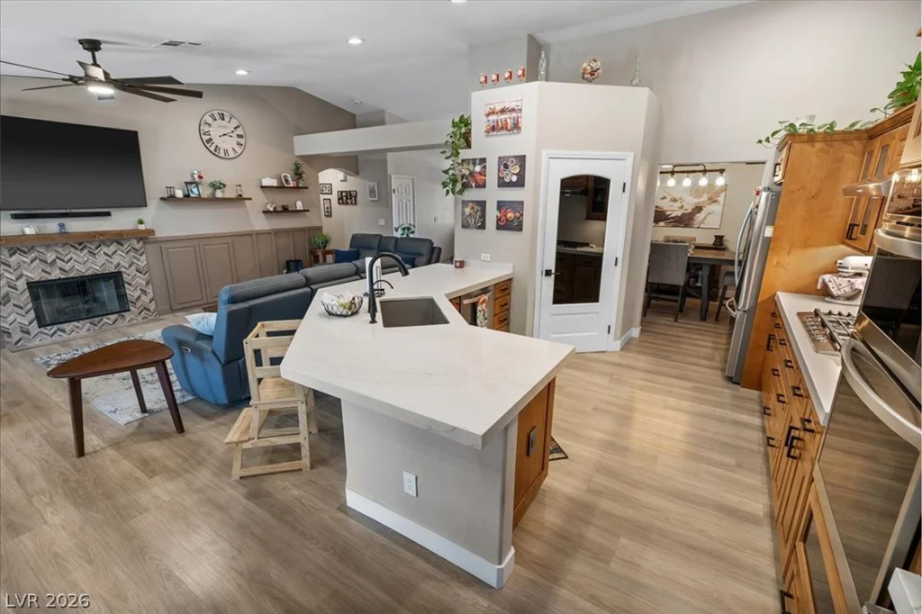 4017 Tyler William, Las Vegas, NV 89130