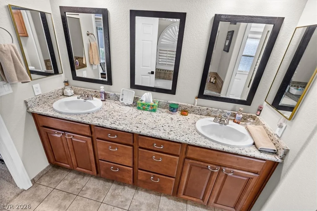 4017 Tyler William, Las Vegas, NV 89130