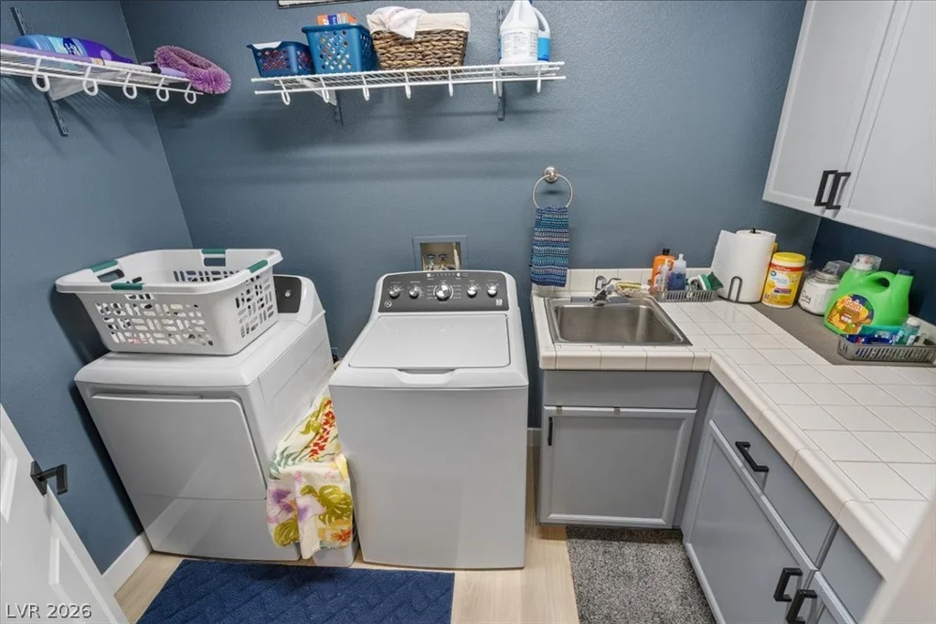 4017 Tyler William, Las Vegas, NV 89130