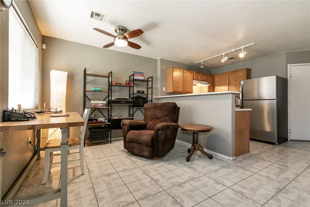 1956 Vista Malaga, Las Vegas, NV 89106