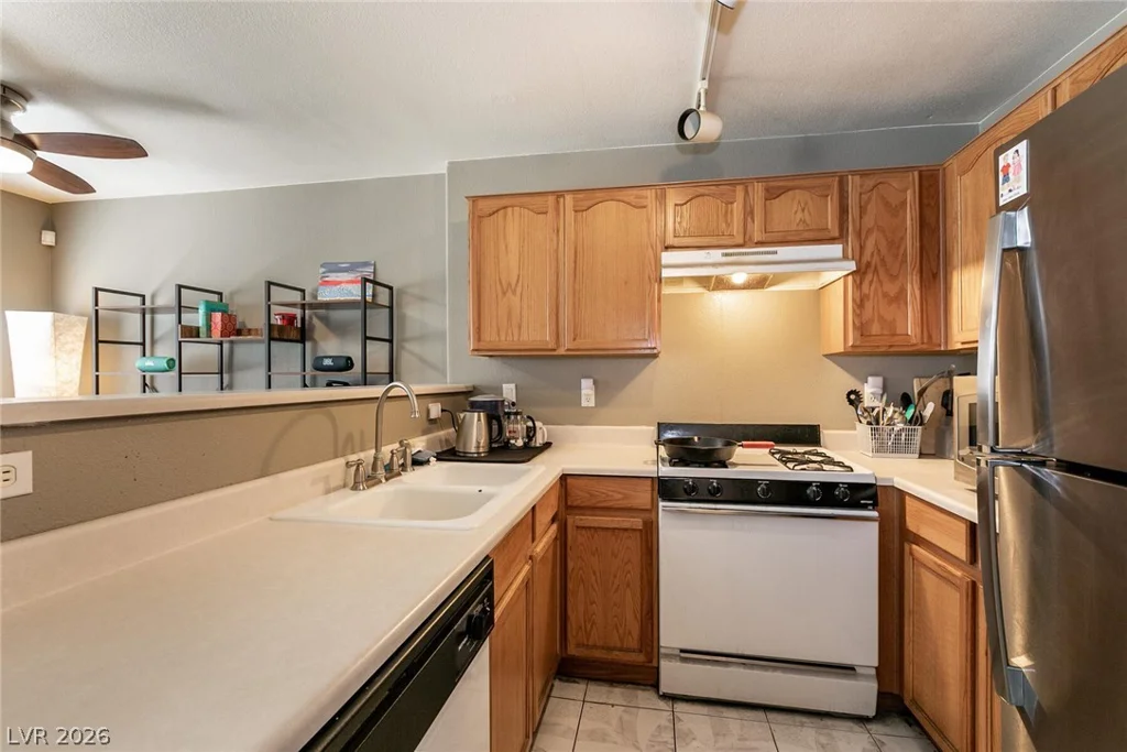 1956 Vista Malaga, Las Vegas, NV 89106