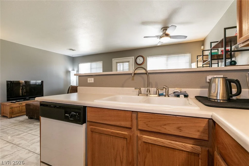 1956 Vista Malaga, Las Vegas, NV 89106