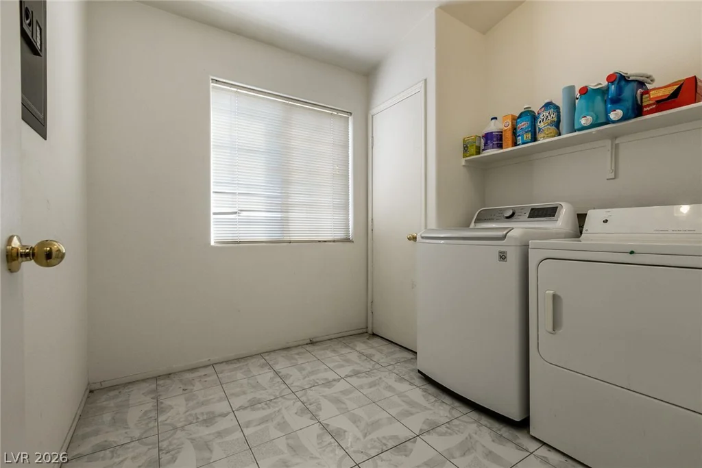 1956 Vista Malaga, Las Vegas, NV 89106