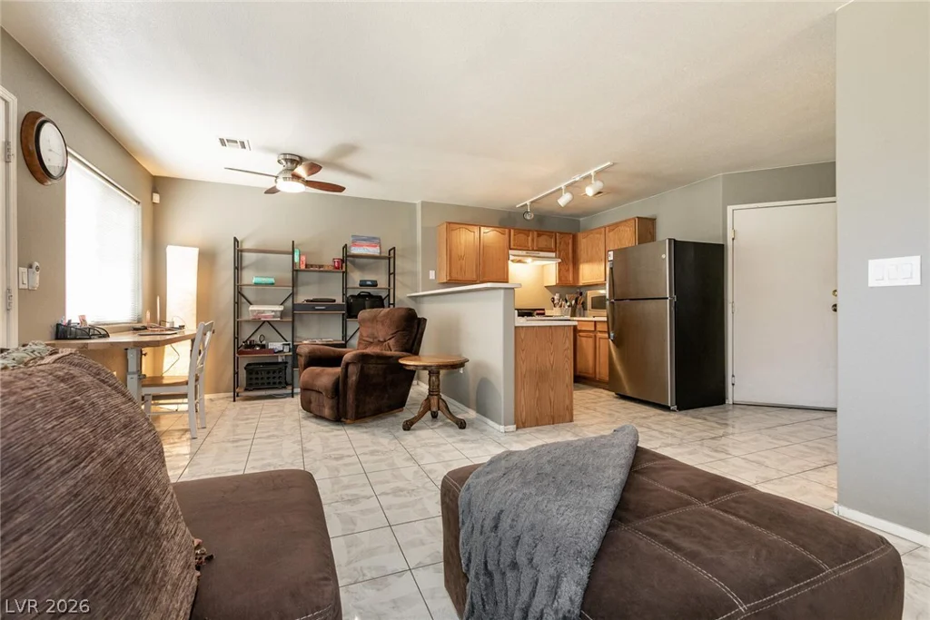 1956 Vista Malaga, Las Vegas, NV 89106