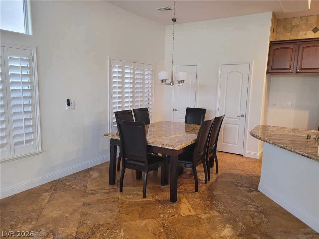7020 Manzanares, North Las Vegas, NV 89084