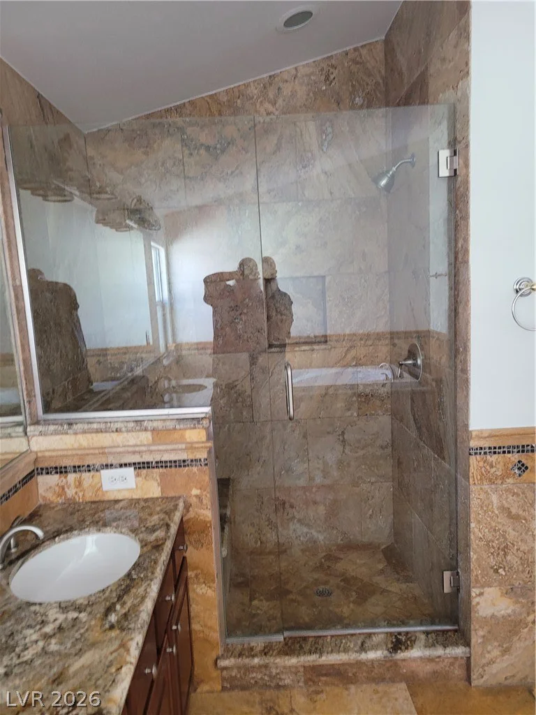 7020 Manzanares, North Las Vegas, NV 89084