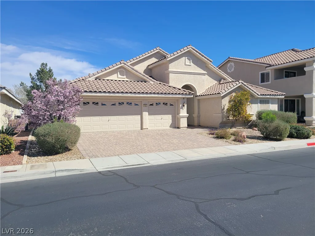 7020 Manzanares, North Las Vegas, NV 89084
