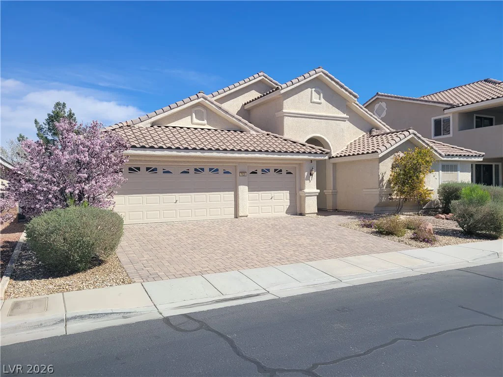 7020 Manzanares, North Las Vegas, NV 89084