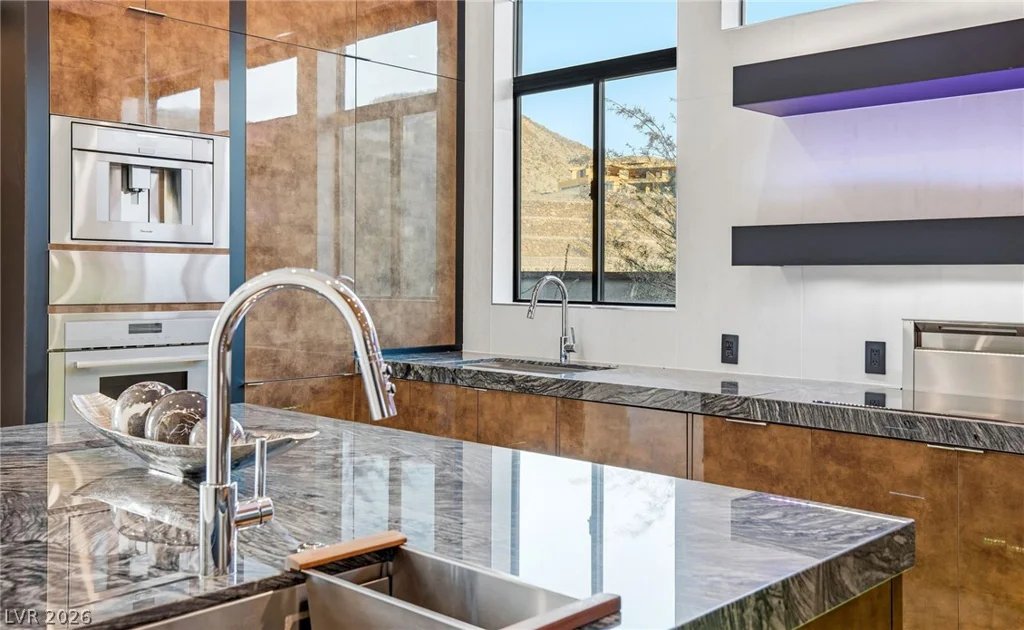 14 SANCTUARY PEAK, Henderson, NV 89012