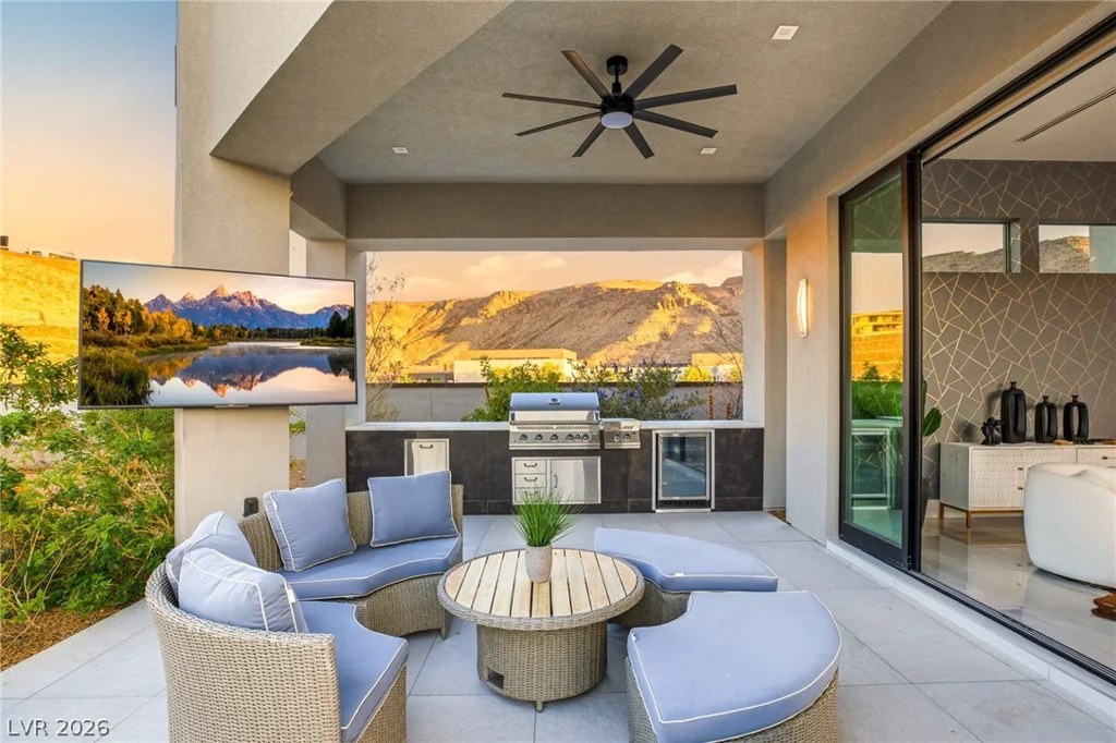 14 SANCTUARY PEAK, Henderson, NV 89012