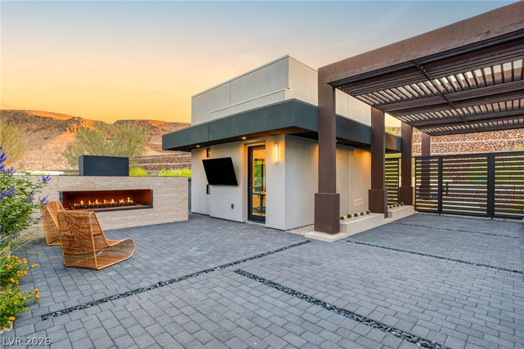 14 SANCTUARY PEAK, Henderson, NV 89012