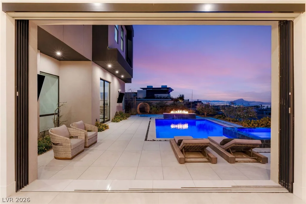 14 SANCTUARY PEAK, Henderson, NV 89012