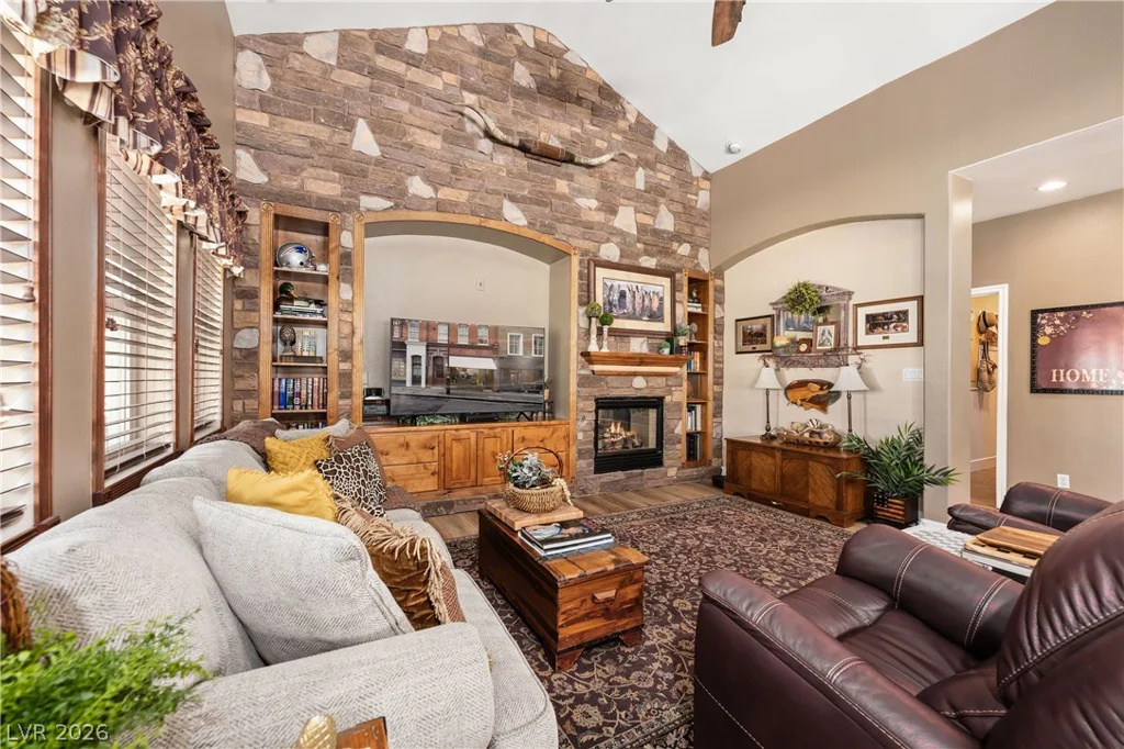10080 Tropical, Las Vegas, NV 89149
