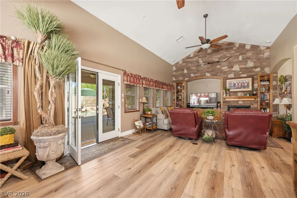 10080 Tropical, Las Vegas, NV 89149