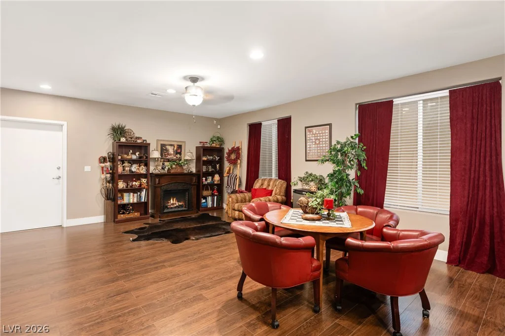 10080 Tropical, Las Vegas, NV 89149