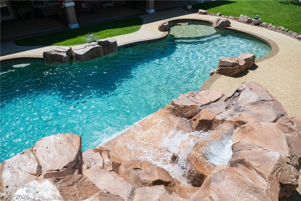10080 Tropical, Las Vegas, NV 89149