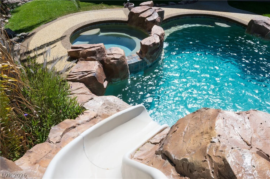 10080 Tropical, Las Vegas, NV 89149