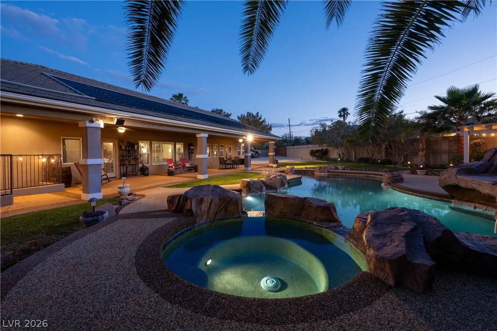 10080 Tropical, Las Vegas, NV 89149