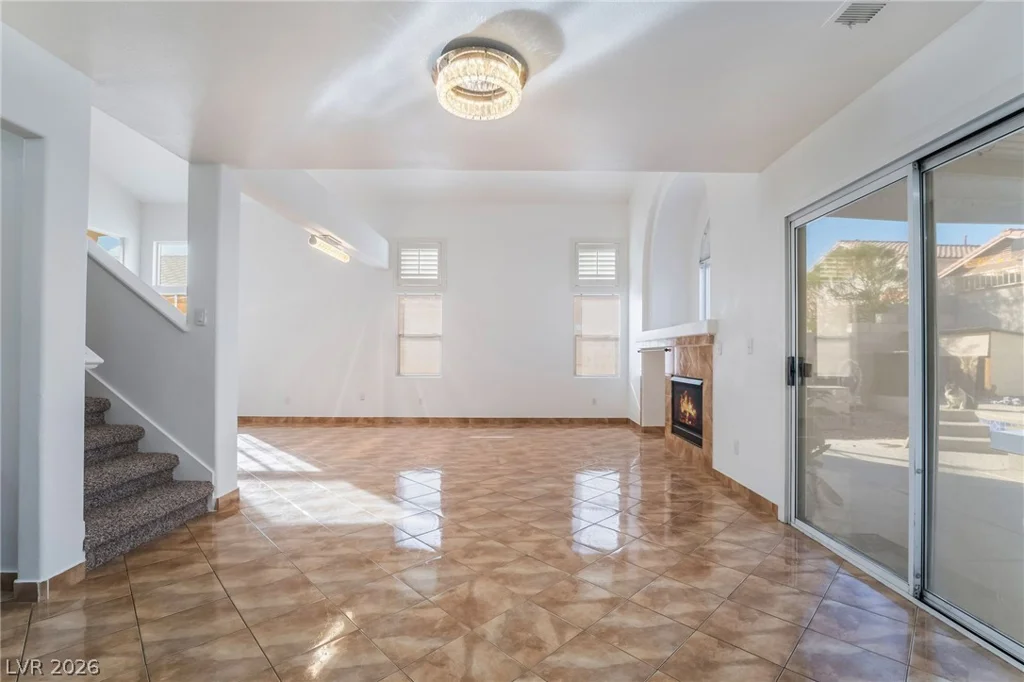 4411 Elk Point, Las Vegas, NV 89147