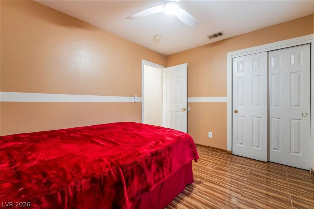 4411 Elk Point, Las Vegas, NV 89147